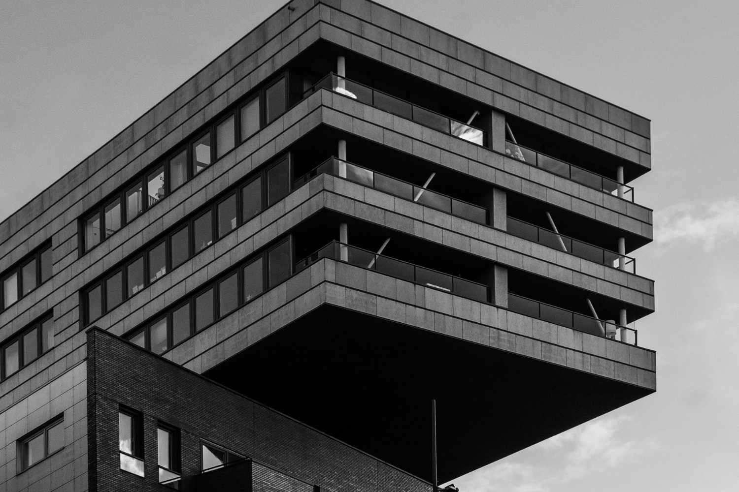 Max estates orchard sector 128 noida