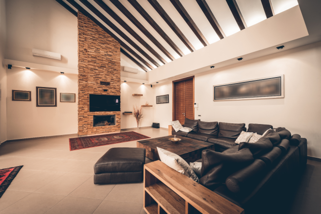 Decoding Luxury Real Estate Trends in 2024: A Glimpse into High-End Properties Decoding Luxury Real Estate Trends in 2024: A Glimpse into High-End Properties