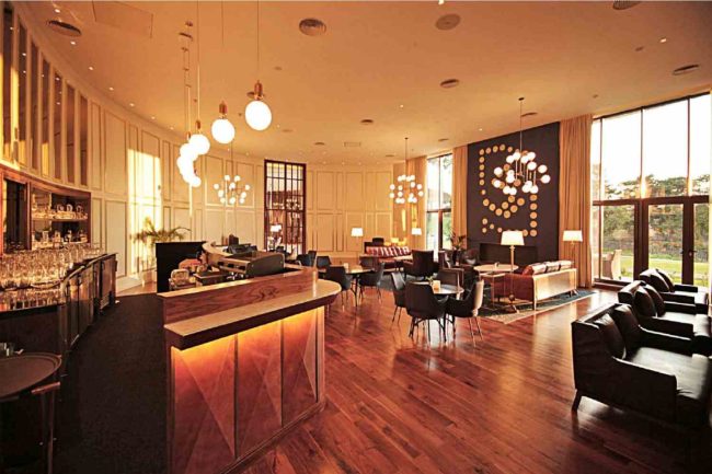 Dining Options at Max Antara Gurgaon